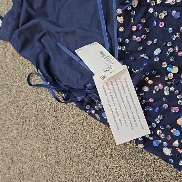 NWT Aidan by Aidan Mattox Hand Beaded Cocktail Halter FIT & Flare  dress sz 8 - Picture 9 of 10